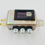 Regulator napięcia elektroniczny Z WOLTOMIERZEM I USB  12V Dniepr Ural (33.3702)
