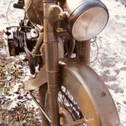 Szkło lampy przedniej M-72 1941-1945 ZIS 