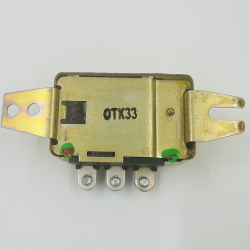 Regulator napięcia elektroniczny Z WOLTOMIERZEM I USB  12V Dniepr Ural (33.3702)